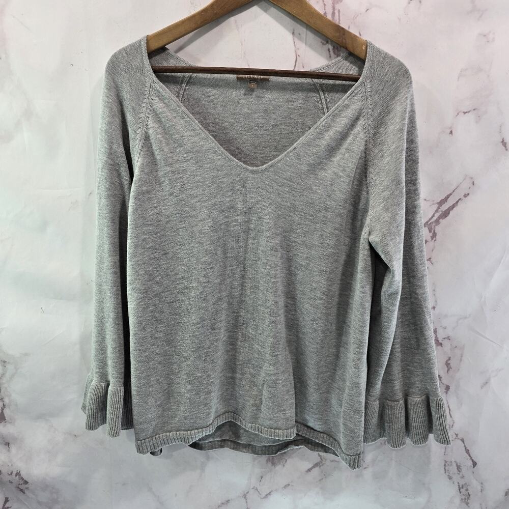 Anthropologie Sweater Womens Large Gray Ruffle Sleeve Lightweight V Lilla